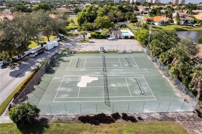 Building Photo - 11650 Pointe Cir