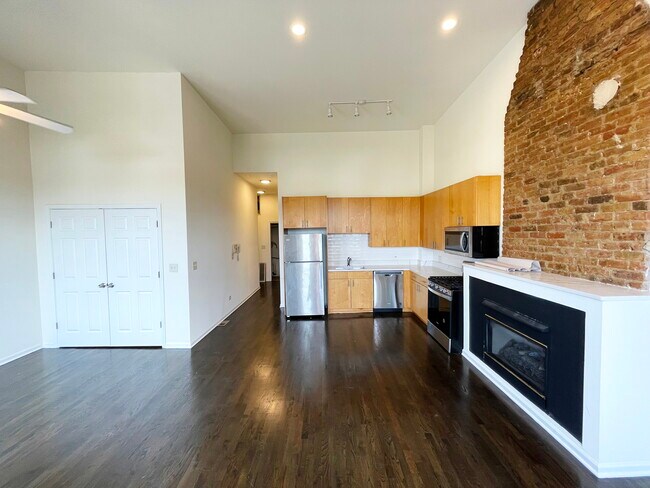 Foto del edificio - 2519 W North Ave