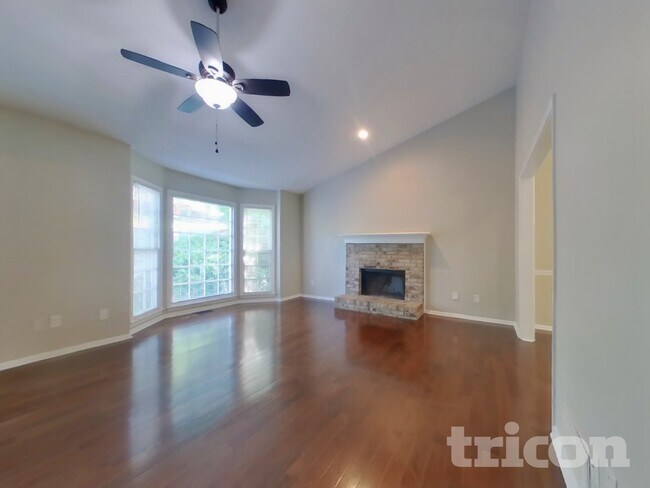 Foto del edificio - 891 Old Farm Walk