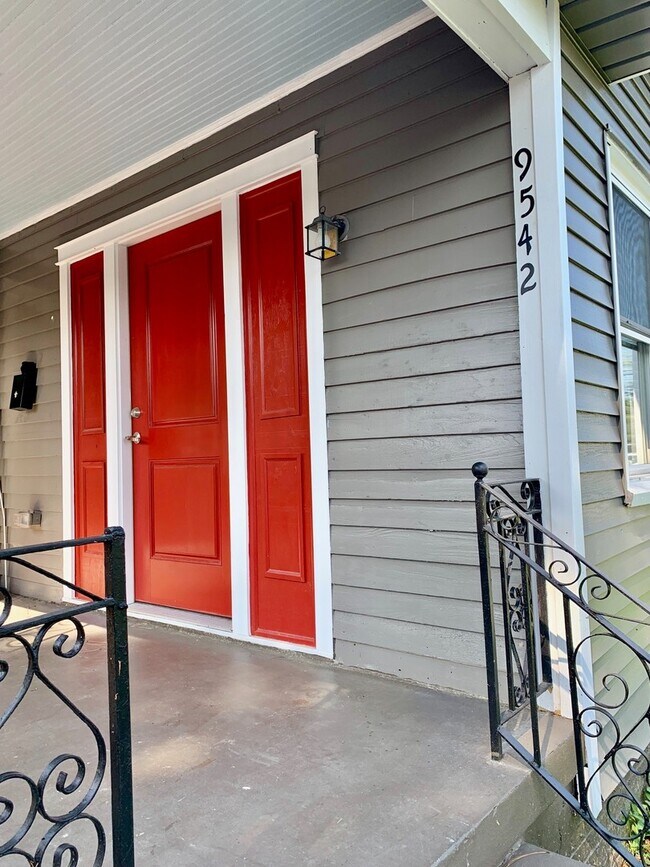 Building Photo - 9540-42 Stroelitz