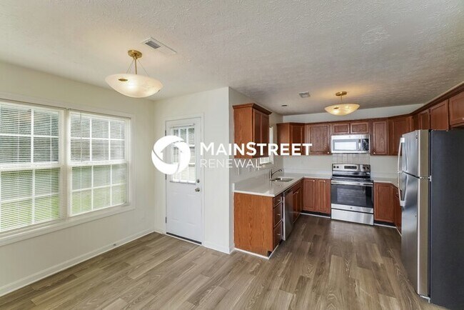 Building Photo - 3 Bedroom Pet-Friendly Home in LOUISVILLE,...