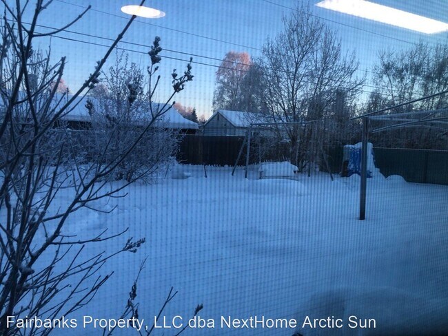 Foto del edificio - 3 br, 2 bath House - 716 Bentley Drive