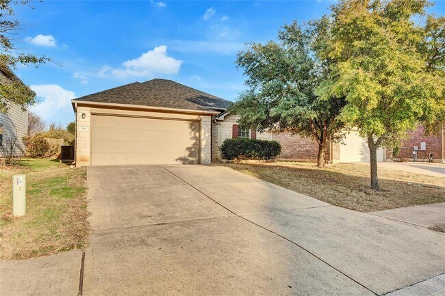 Building Photo - 356 Housefinch Loop