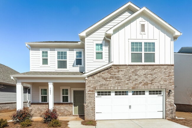 Building Photo - 7651 Saffron Ave