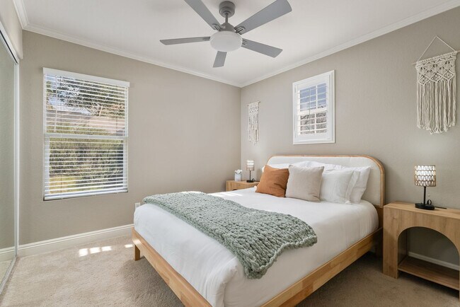 Foto del edificio - 5442 Toucanet Ct