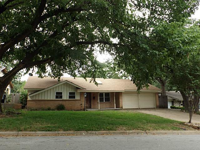 Primary Photo - 1815 Mary Dr