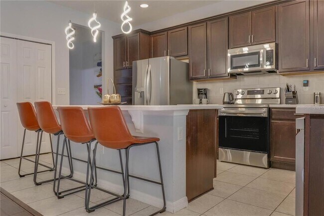 Foto del edificio - 4718 Blue Diamond St