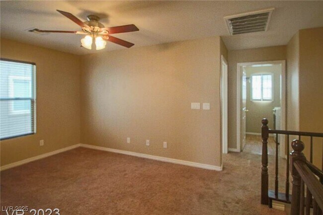 Foto del edificio - 3384 Jasmine Vine Ct