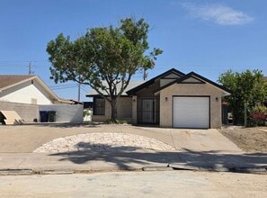 Building Photo - 247 Northpoint Dr