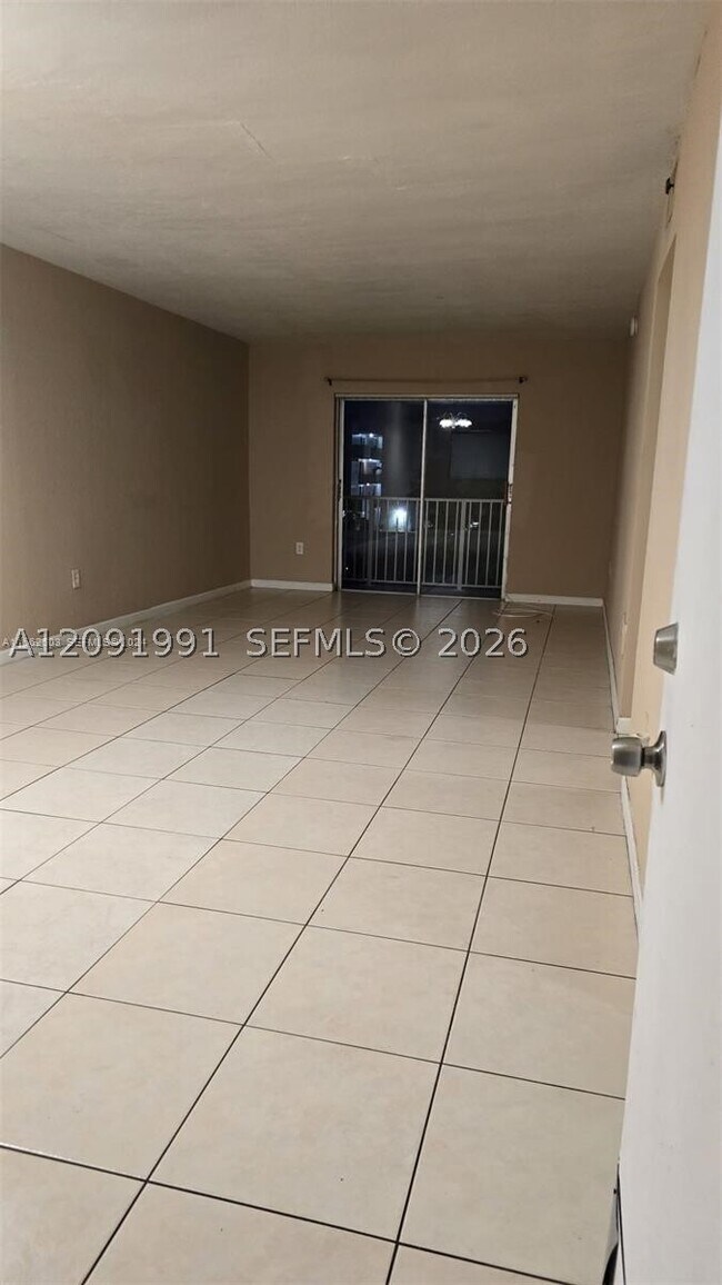 Foto del edificio - 12890 NE 8th Ave