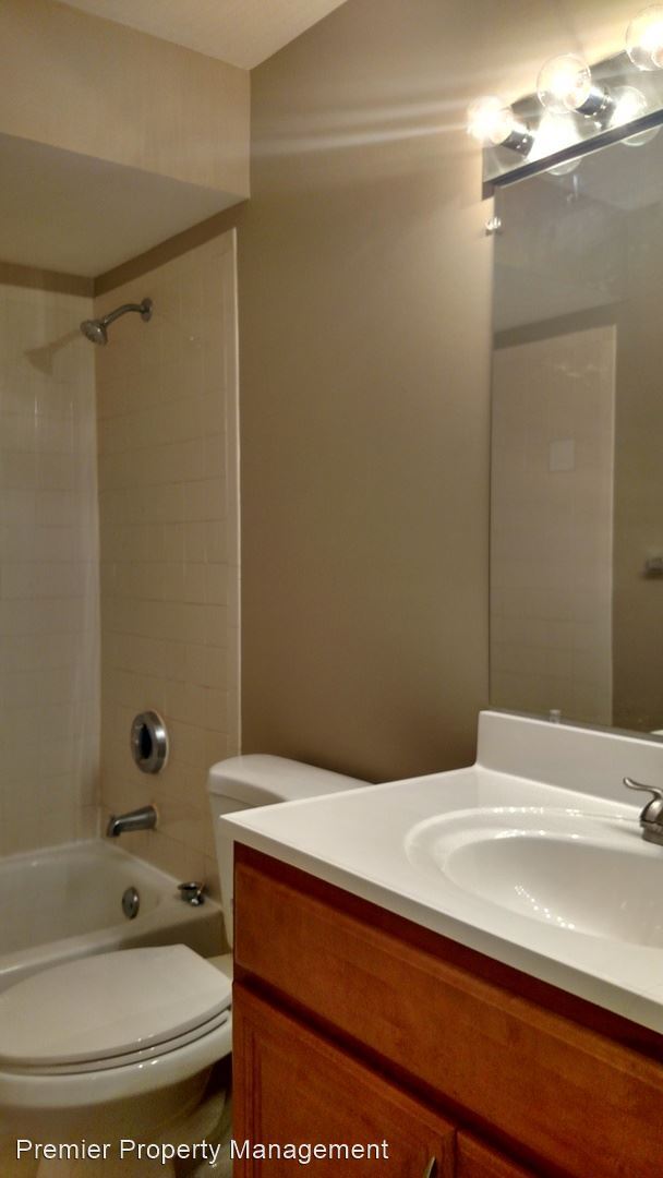 Foto del edificio - 1352 Wildwood Lakes Blvd