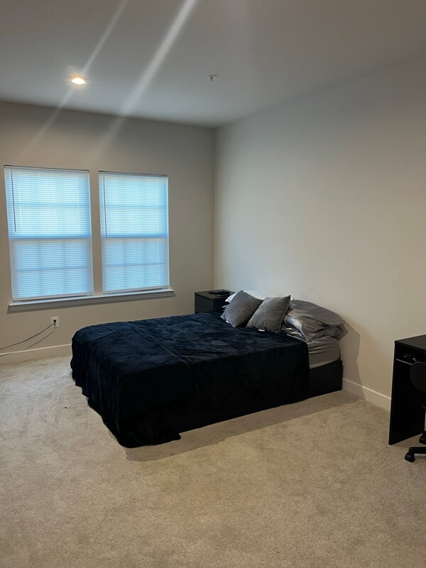 Foto del edificio - 14948 Townshend Ter Ave