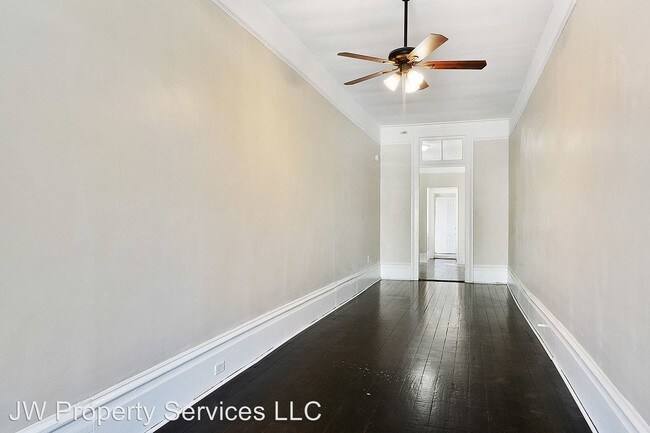 Building Photo - 126 S Hennessey St