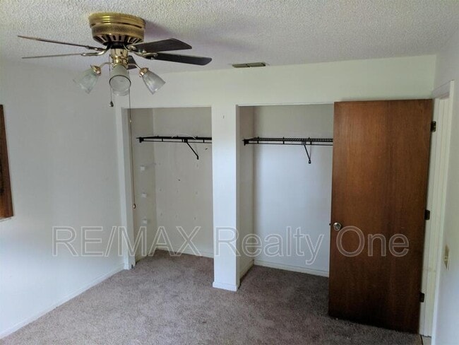 Building Photo - 3677 S Springbreeze Way
