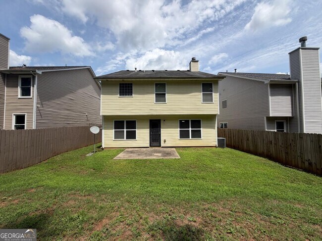 Foto del edificio - 7279 Laurel Creek Dr