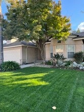 Building Photo - 2829 E Ryan Ave