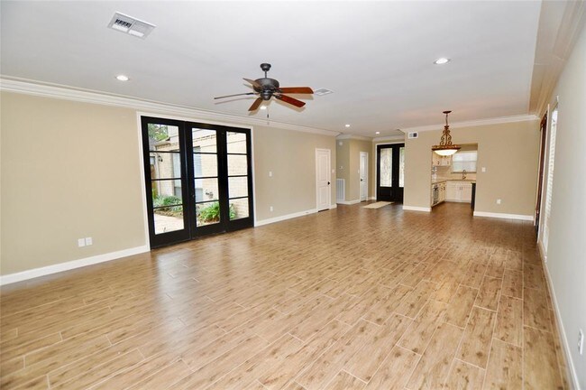 Building Photo - 3203 Laurel Point Ct