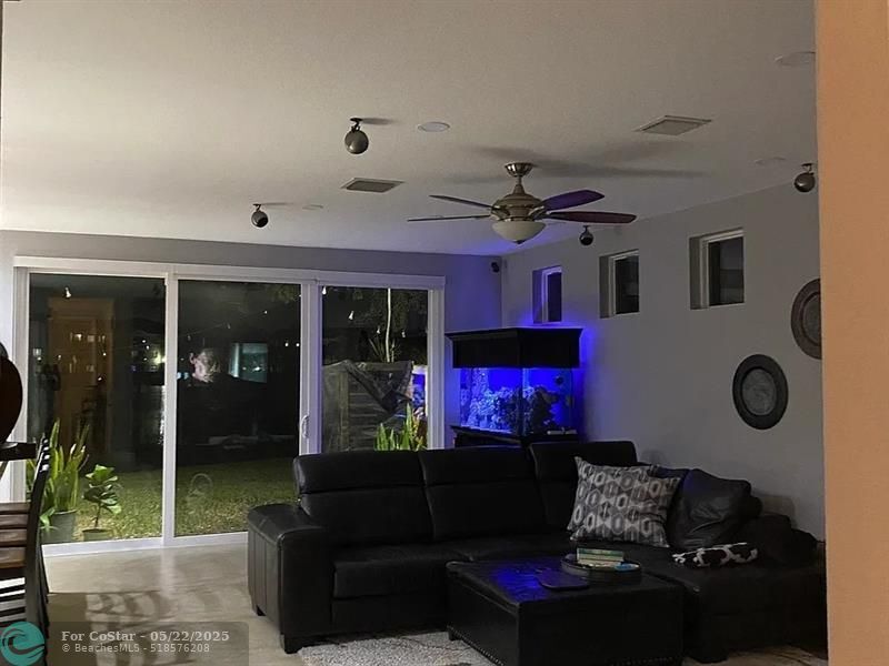 Foto principal - 16207 SW 48th St