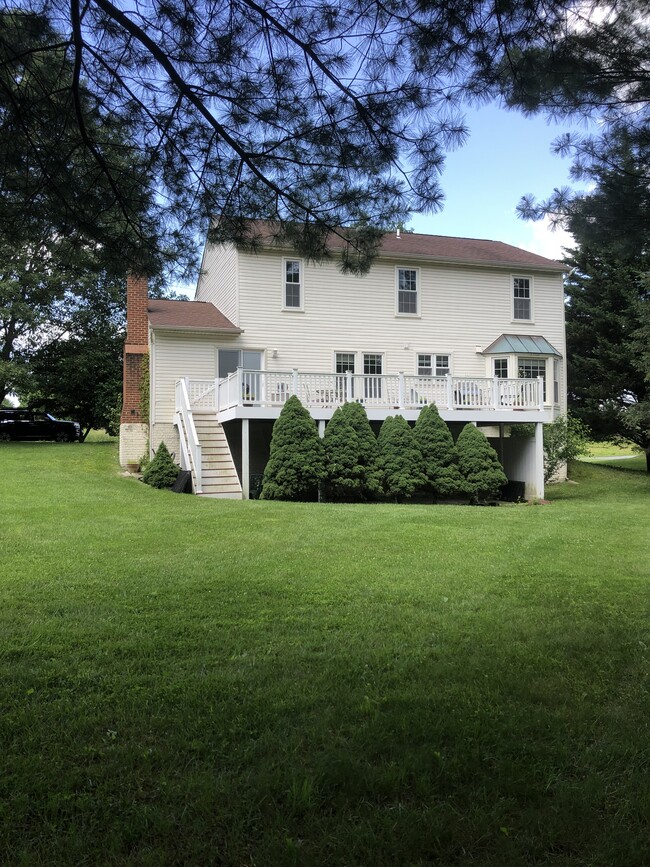 Photo - 9191 Victoria Dr House