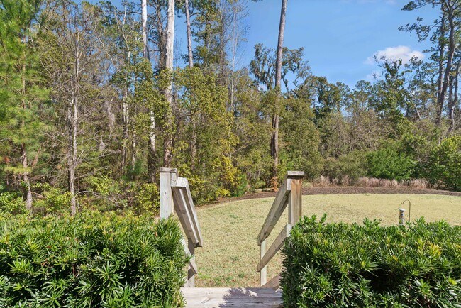 Foto del edificio - 807 Mariners Cir