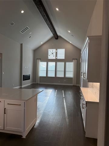 Building Photo - 15718 Tea Tree Rd