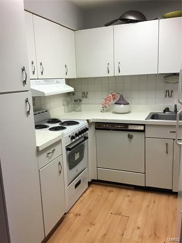 Building Photo - 10427 Briarbend Dr