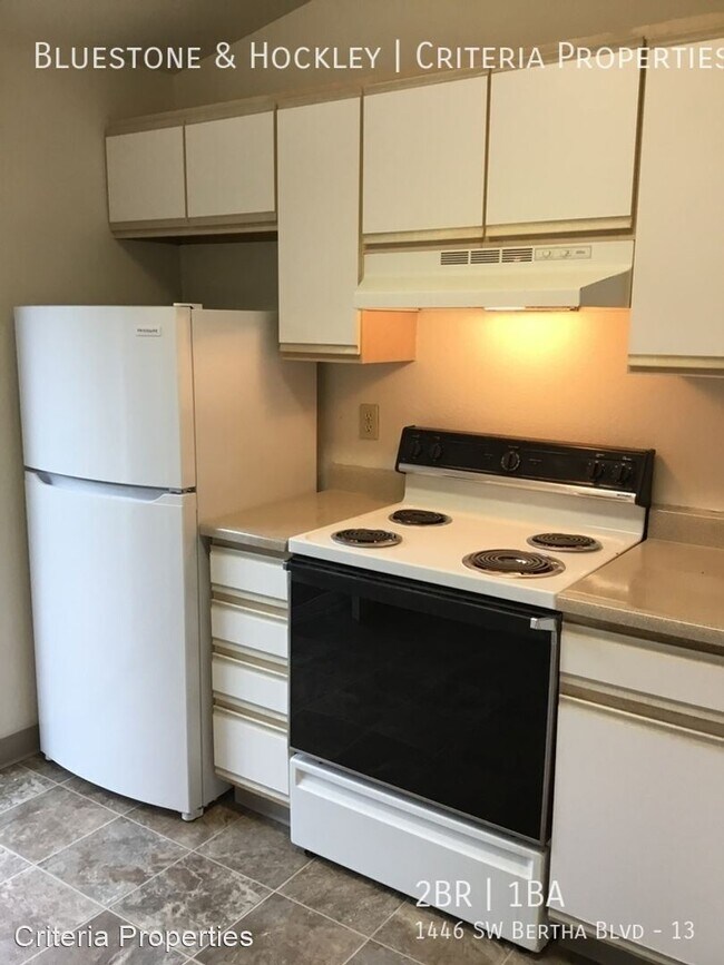 Foto del edificio - 2 br, 1 bath House - 1446 SW Bertha Blvd - 13