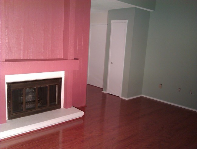 Foto del edificio - 52 Great Meadow Ln