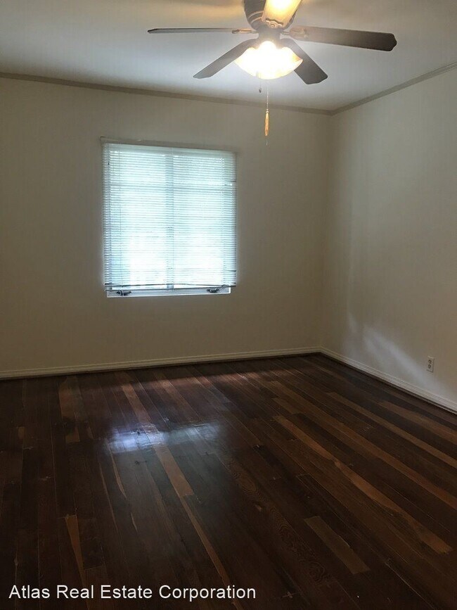 Foto del edificio - 1631 Rodney Dr
