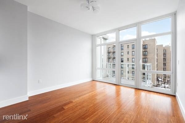 Foto del edificio - 2320 31st Ave