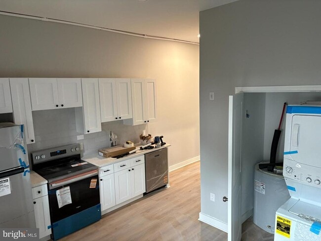 Building Photo - 7404 Bristol Pike