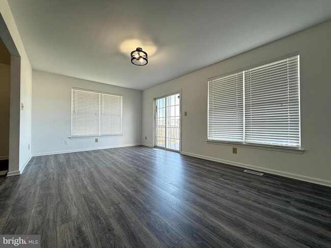 Building Photo - 10014 Gander Ct