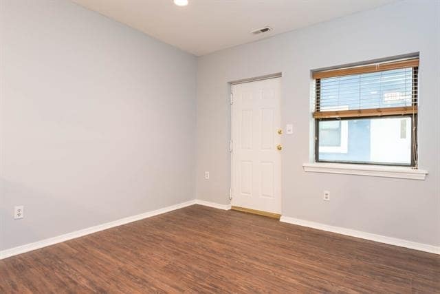 Building Photo - 82 Jackson St