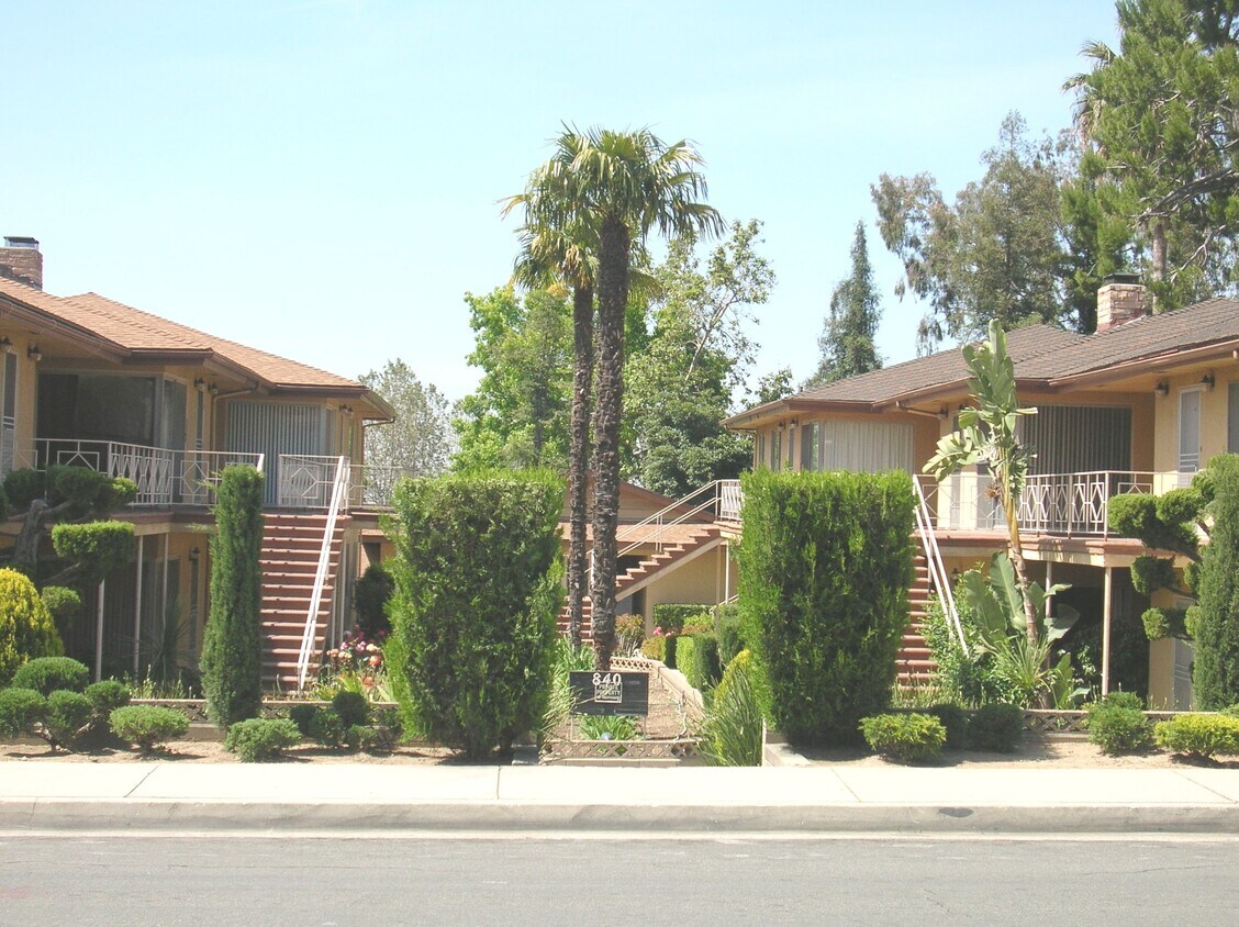 Primary Photo - 840 E Mendocino St