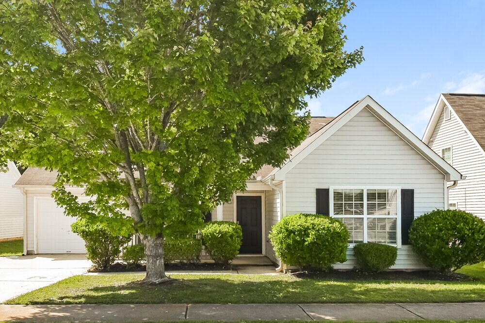 Foto principal - 6487 Gina Agha Cir