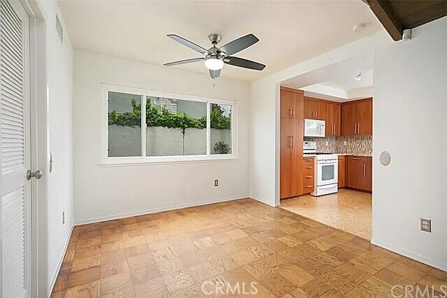 Building Photo - 9561 Rockpoint Dr