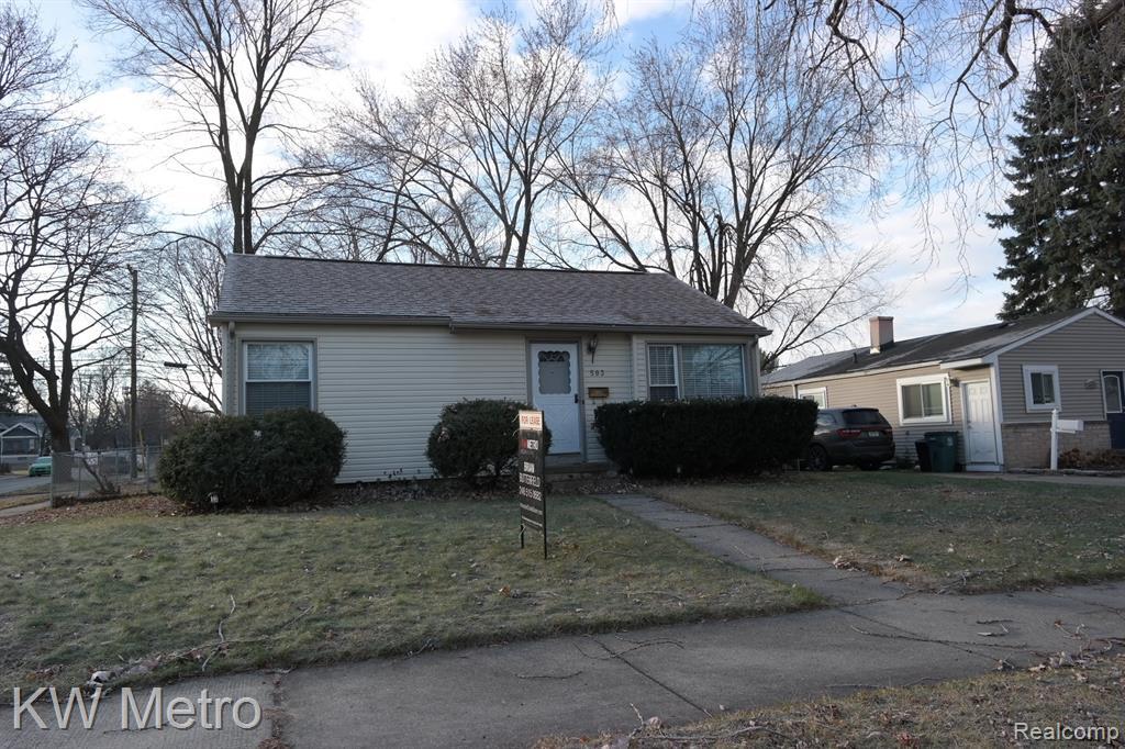 Primary Photo - 503 Cherry Ave