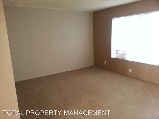 Foto del edificio - 2 br, 1 bath House - 5931 Bromley Ave