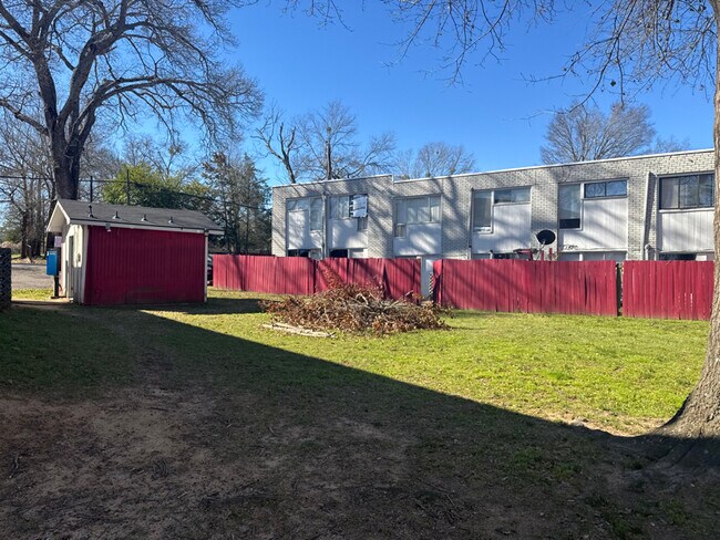 Foto del edificio - 701 Canada St