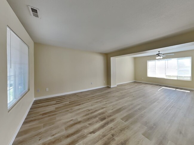 Building Photo - 7661 Artisan Pl