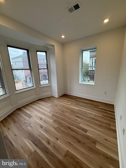 Foto del edificio - 1543 N 33rd St