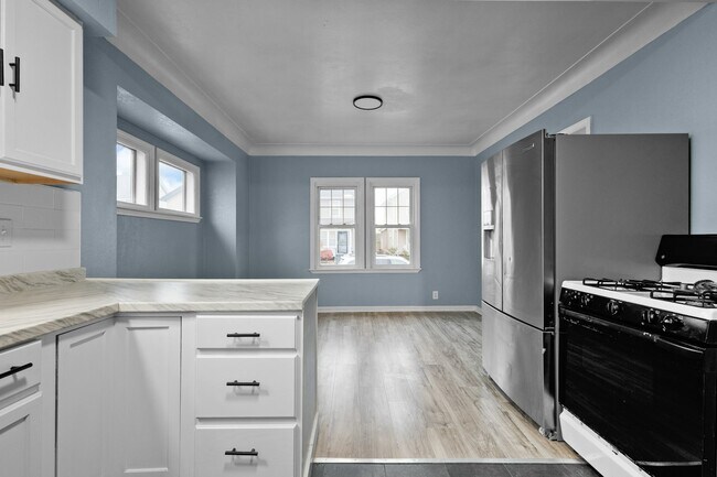 Foto del edificio - 4123 Packard Rd