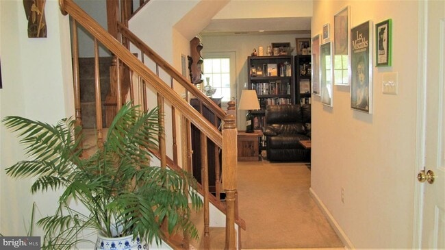Building Photo - 7123 Fox Harbor Way