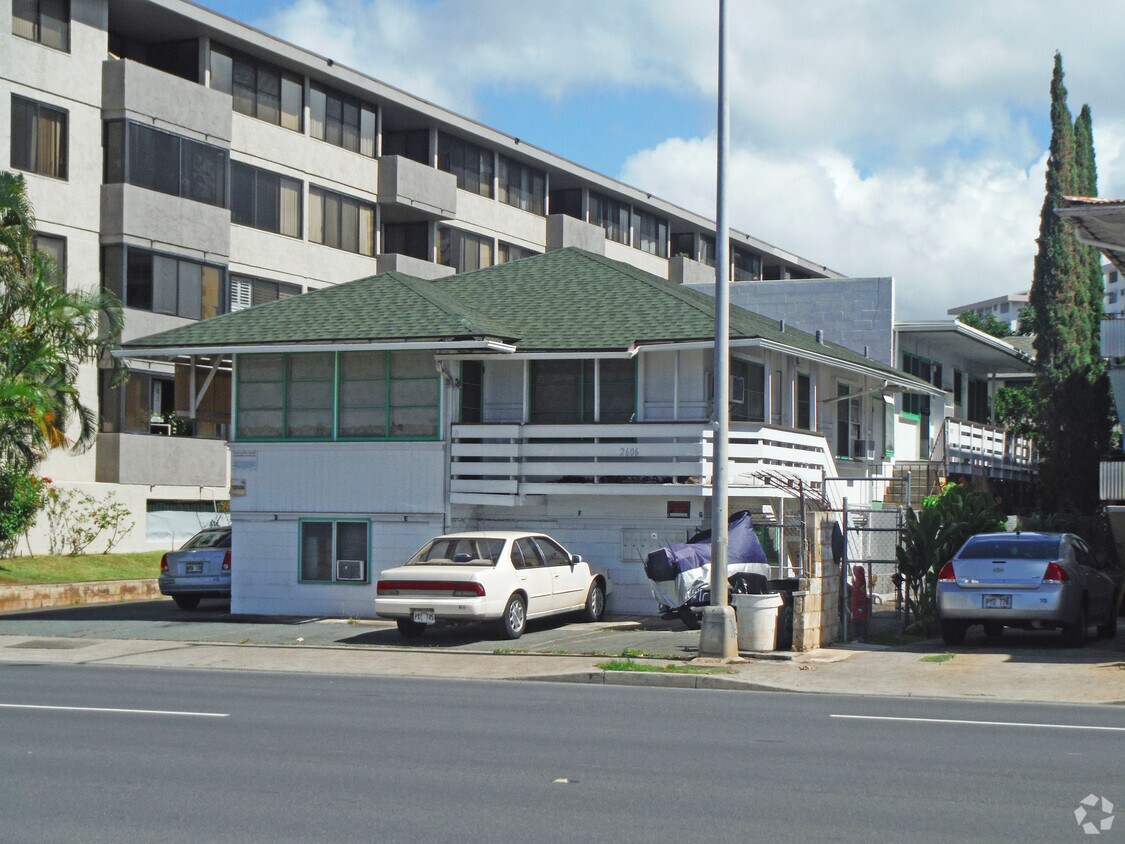 Building Photo - 2606 Kapiolani Blvd