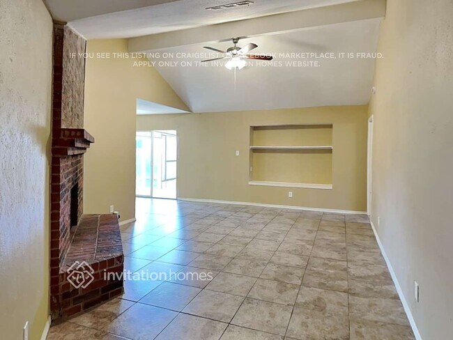 Foto del edificio - 4640 Wineberry Dr