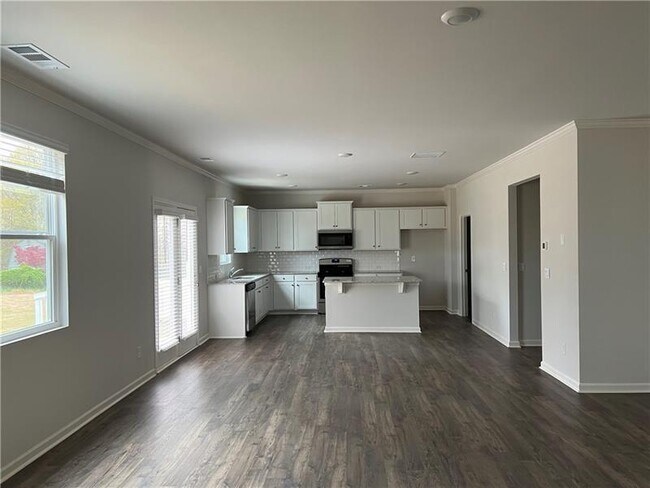 Foto del edificio - 6016 Screech Owl Dr