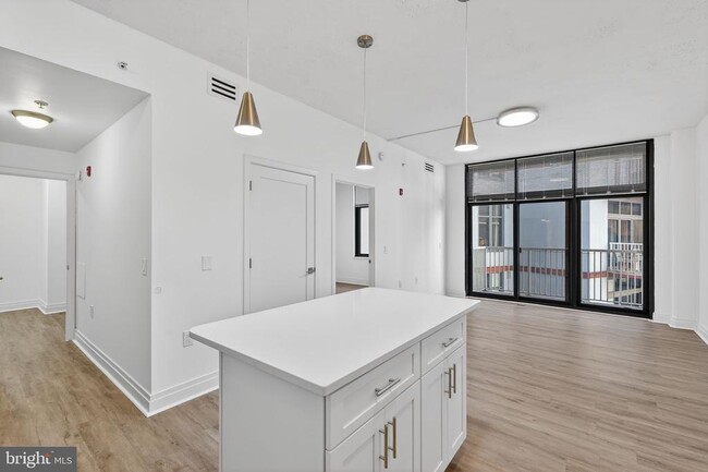 Foto del edificio - 2120 Vermont Ave NW