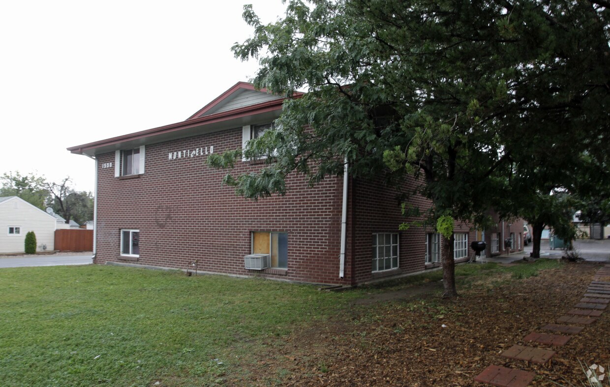 Foto del edificio - The Monticello Apartments