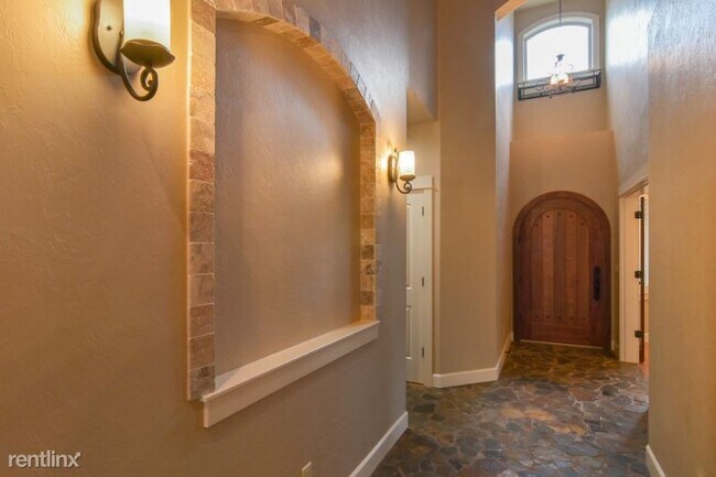 Foto del edificio - 4 br, 2.5 bath House - 3515 Walton Ln