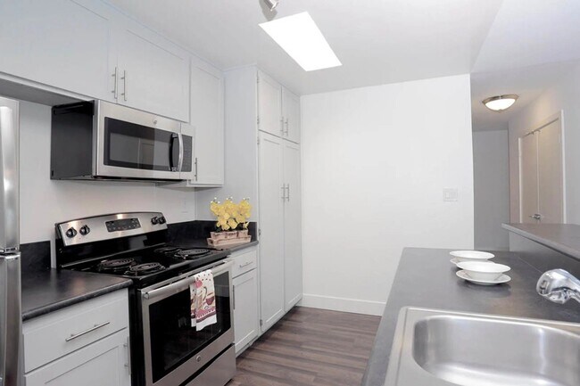 Foto del edificio - Waverly at Silverlake